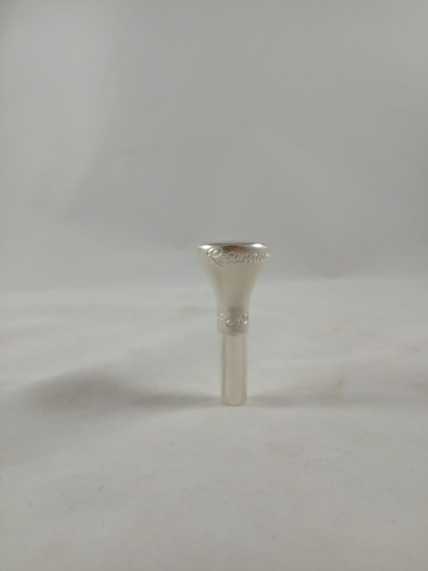 Used AR Resonance 40M Flugelhorn Mouthpiece with Nickel Top.