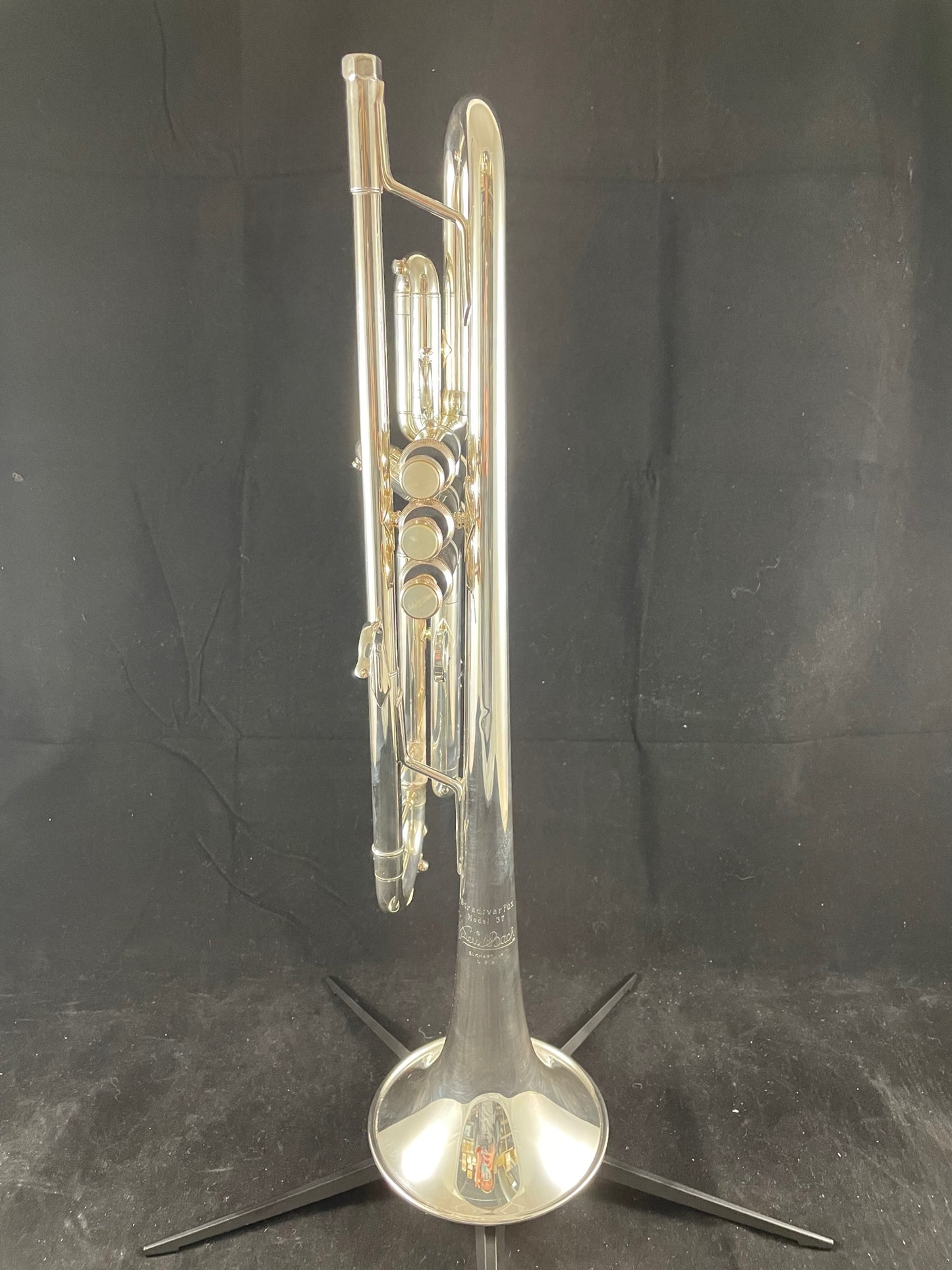 Used Bach Stradivarius Model 37 Bb Trumpet SN 655190