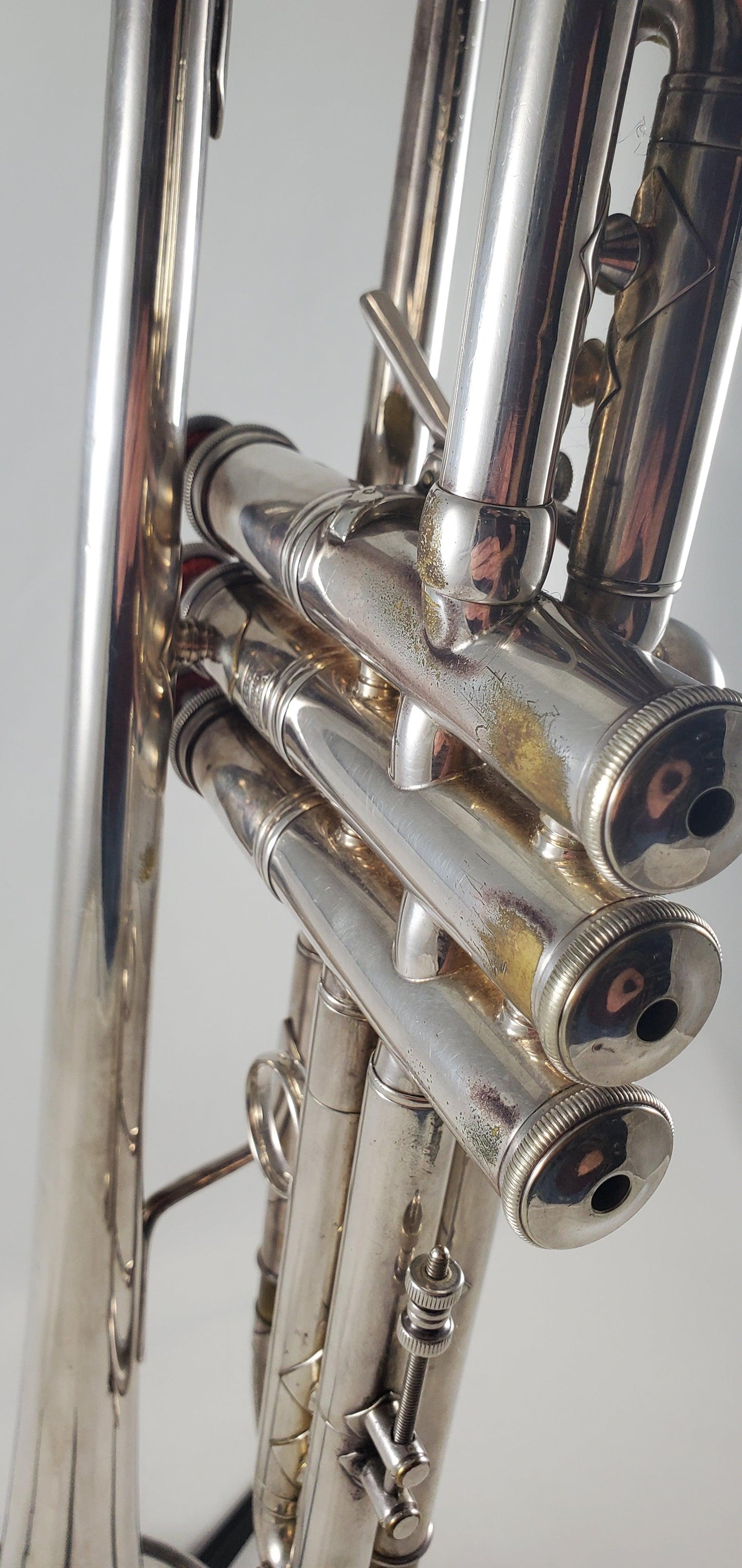 Used Mt. Vernon Bach ML Bb Trumpet SN: 22755